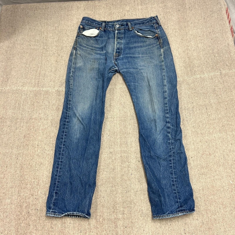 Levi's 501 Jeans Mens 32x31‎ Blue Button Fly Medium Wash